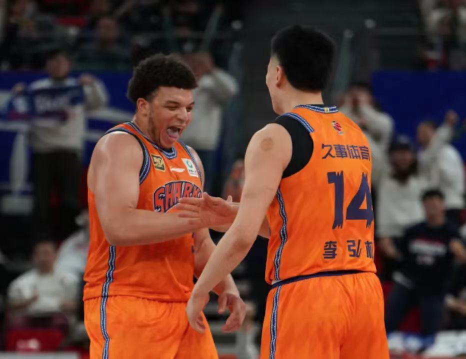爱体育平台-包含林崴31分同曦不敌广东李弘权26分上海胜四川的词条