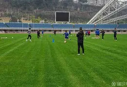 阿尔希拉尔核心球员体能恢复，备战恩菲尔德