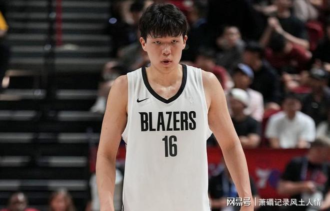 包含微微一笑赢信任~杨瀚森称做得不够好比卢普斯：哪里做得很好的词条