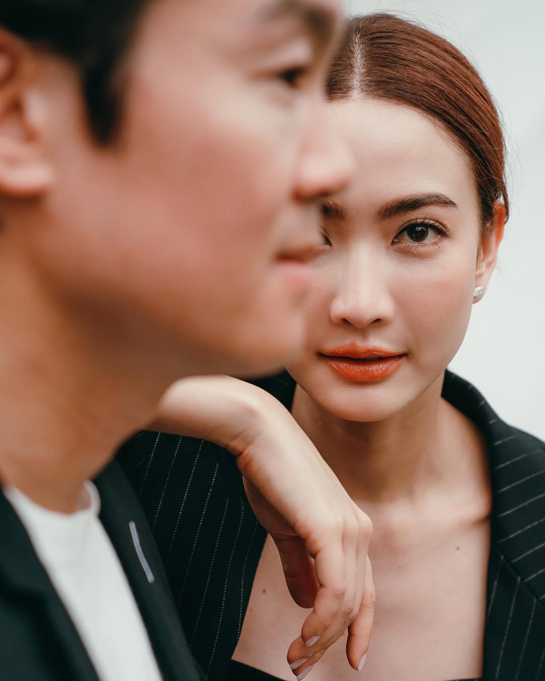 特尔施特根社媒公开新恋情：晒女友配加泰语，疑似本地姑娘